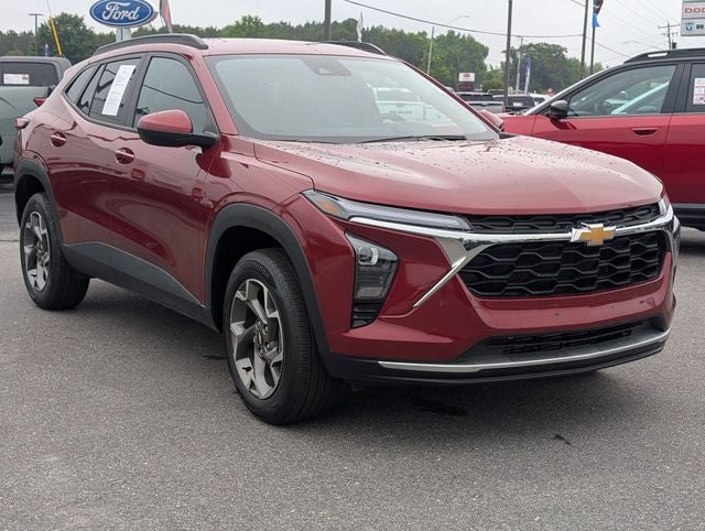 2025 Chevrolet Trax FWD LT