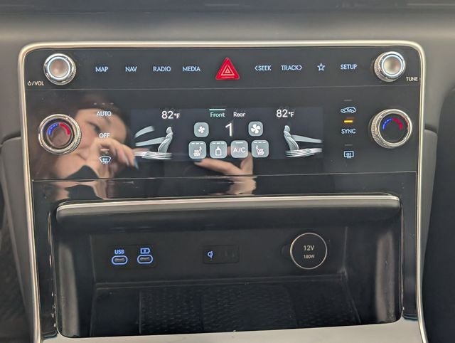 2025 Genesis GV80 2.5T