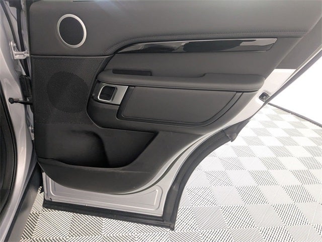 2023 Land Rover Discovery S