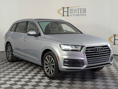 2019 Audi Q7 45 Premium Plus quattro