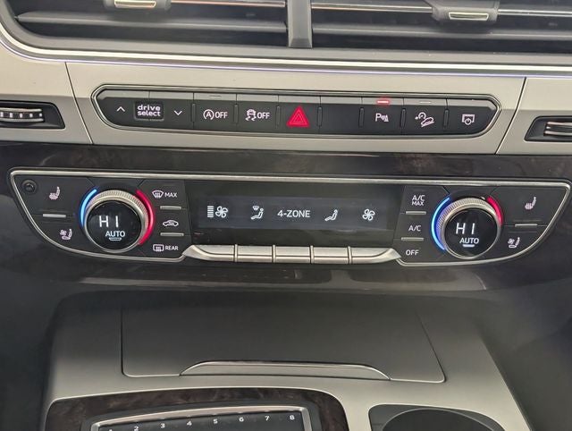 2019 Audi Q7 45 Premium Plus quattro