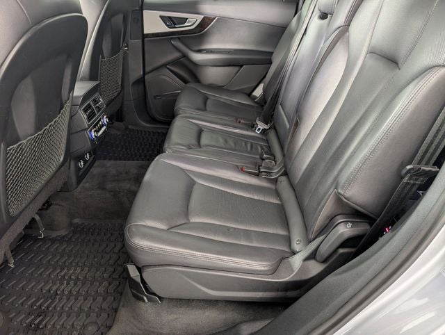 2019 Audi Q7 45 Premium Plus quattro