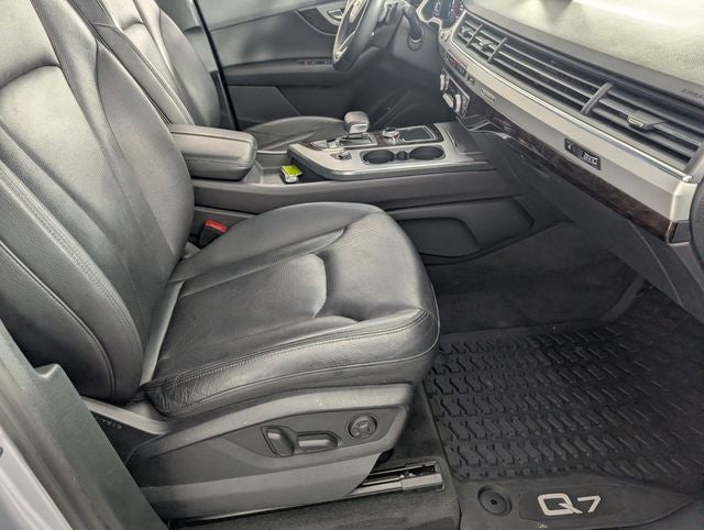 2019 Audi Q7 45 Premium Plus quattro
