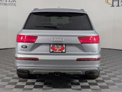 2019 Audi Q7 45 Premium Plus quattro
