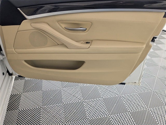 2014 BMW 5 Series 528i