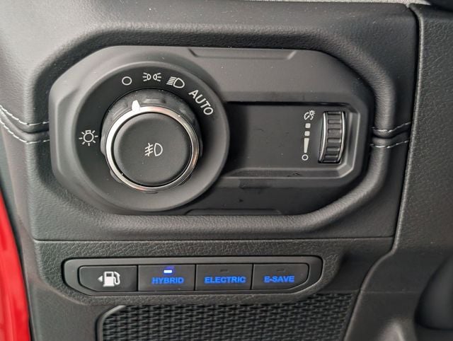 2025 Jeep Wrangler Sahara 4xe