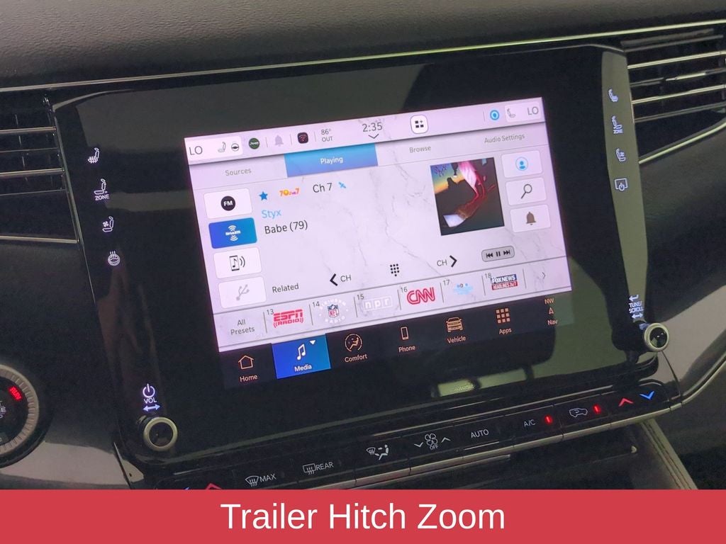 2024 Jeep Wagoneer Base