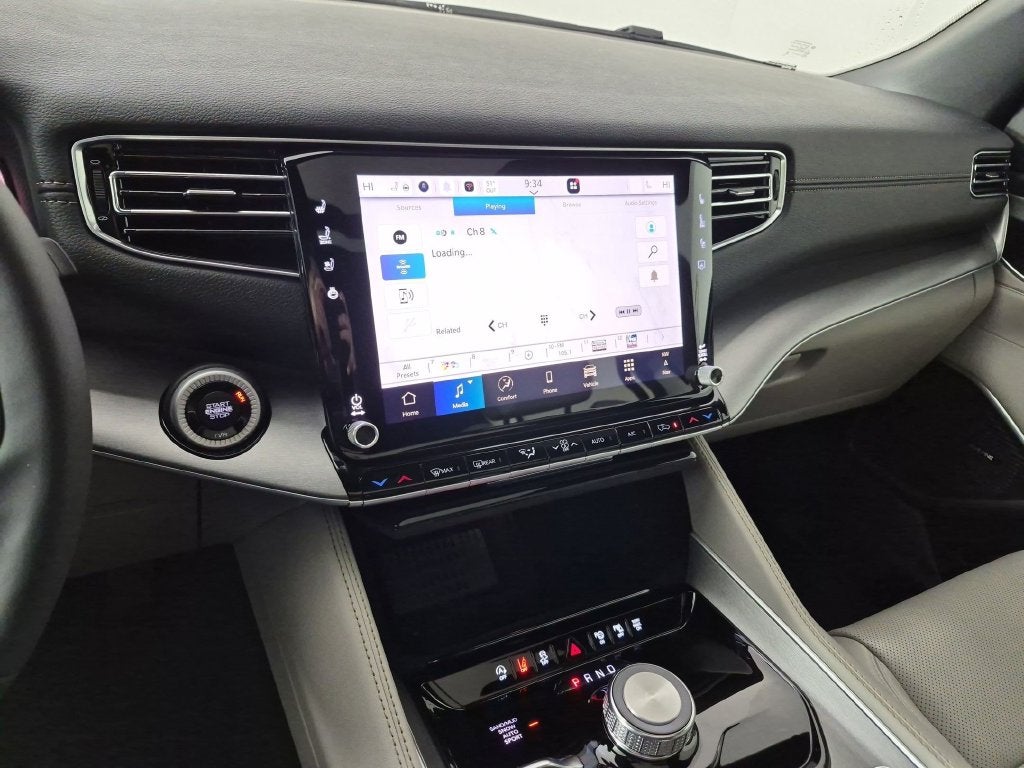 2026 Jeep Grand Wagoneer Base