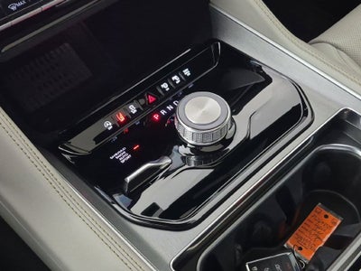 2026 Jeep Grand Wagoneer Base