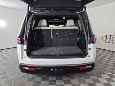 2026 Jeep Grand Wagoneer Base