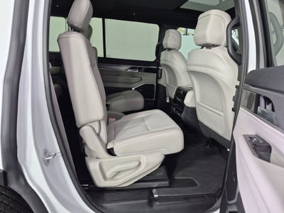 2026 Jeep Grand Wagoneer Base