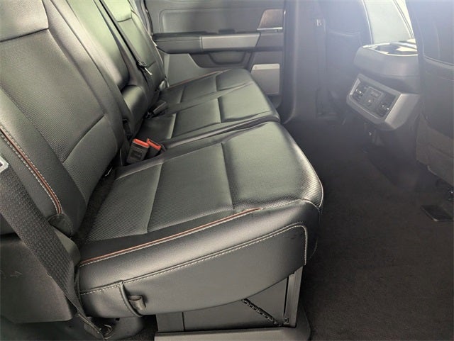 2024 Ford F-350SD Lariat