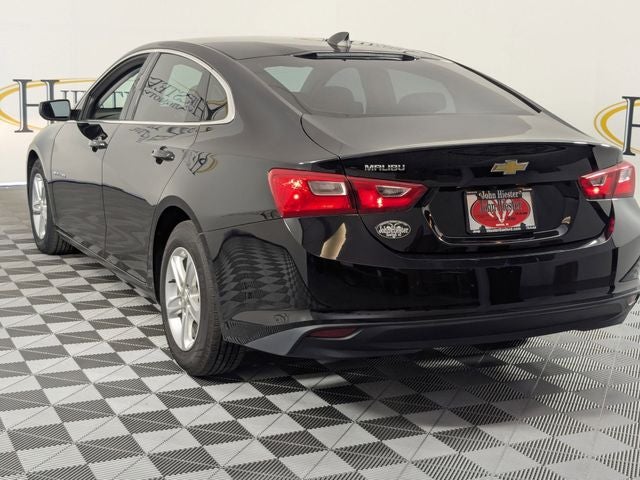 2022 Chevrolet Malibu LS 1FL