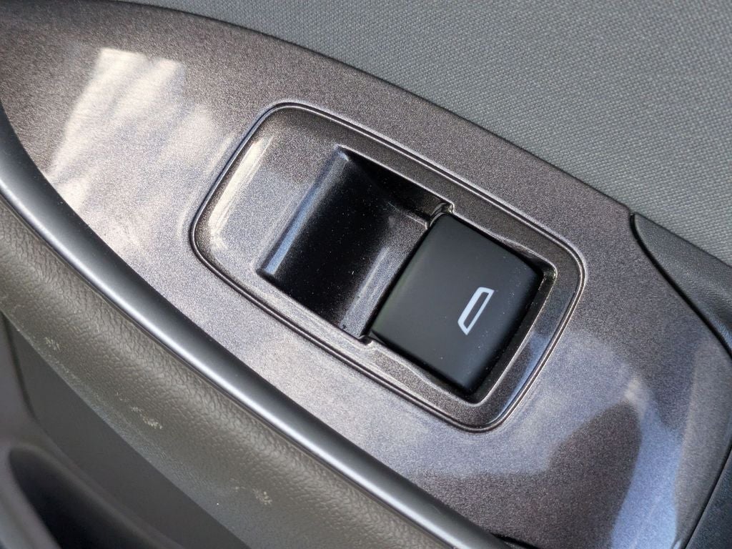 2024 Chevrolet Malibu LS 1FL