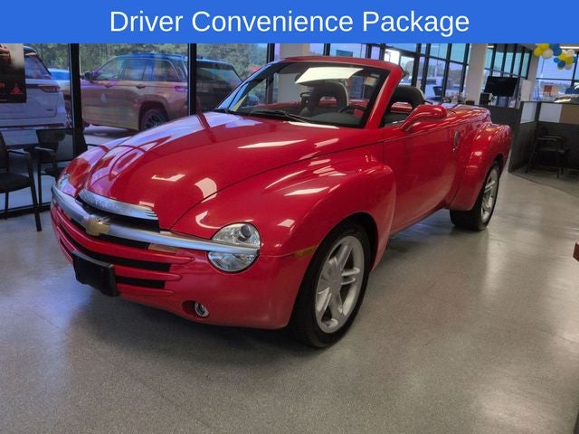2004 Chevrolet SSR Base