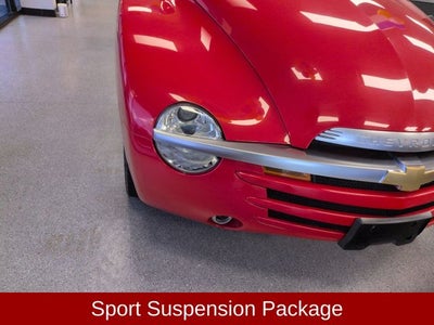 2004 Chevrolet SSR Base