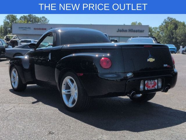 2003 Chevrolet SSR LS
