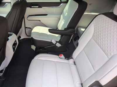 2024 GMC Acadia Denali