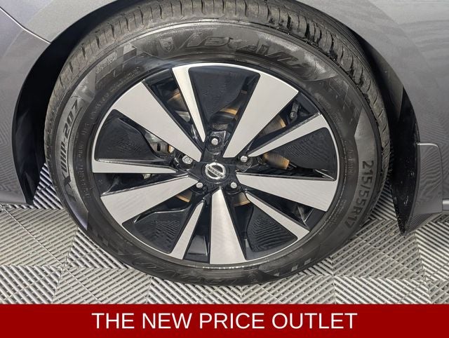 2021 Nissan Altima 2.5 SV
