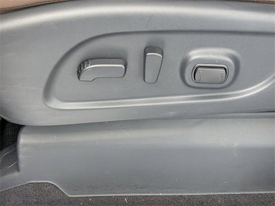 2024 Nissan Titan Platinum Reserve