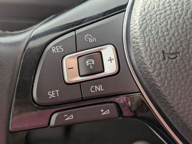 2020 Volkswagen Passat 2.0T SE