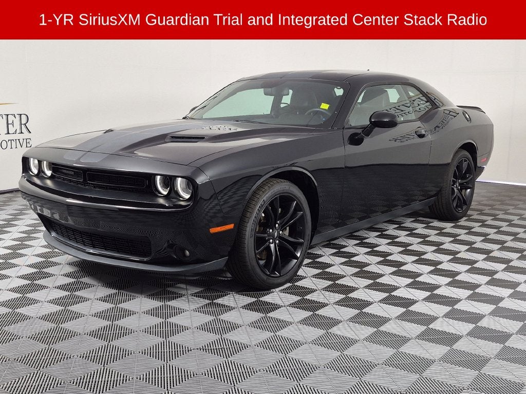 2017 Dodge Challenger SXT