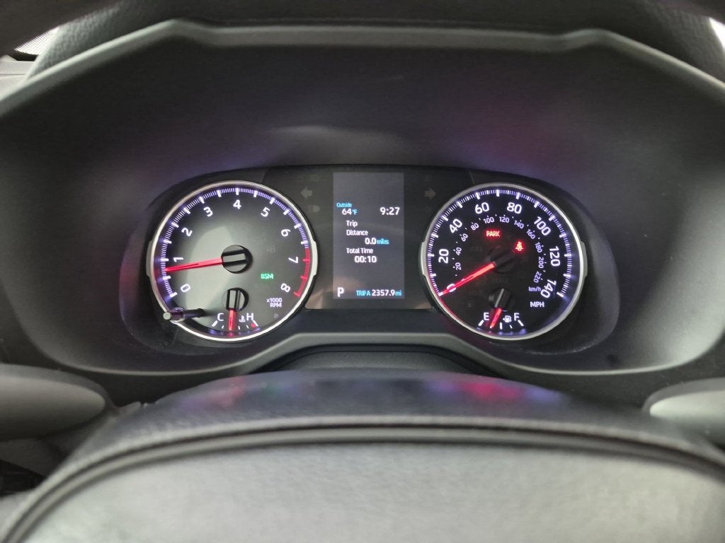 2020 Toyota RAV4 LE