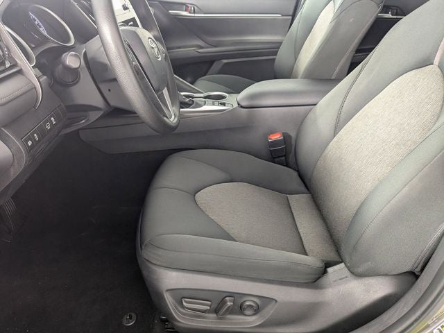 2023 Toyota Camry Hybrid LE