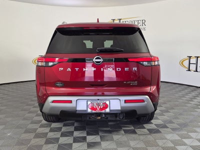 2022 Nissan Pathfinder Platinum