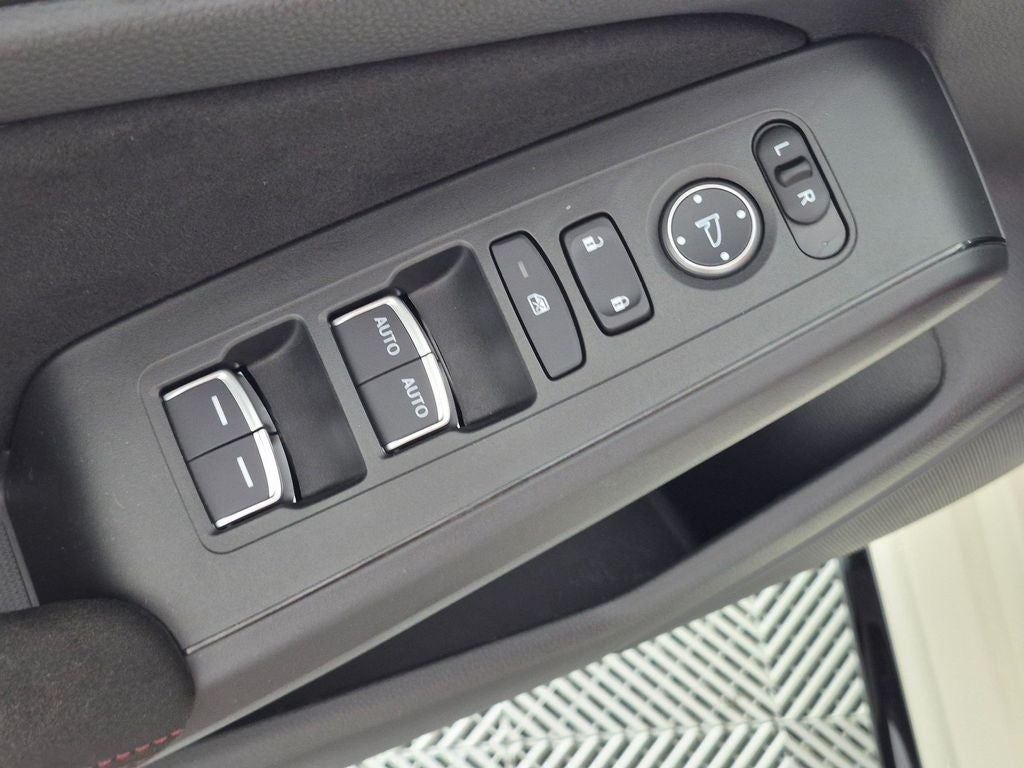 2025 Honda Civic Type R Base