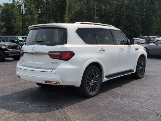2023 INFINITI QX80 Premium Select