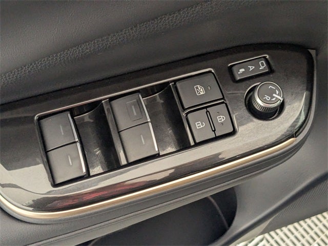 2025 Toyota Crown XLE