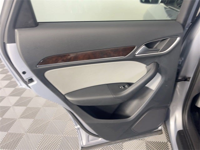 2017 Audi Q3 2.0T Premium Plus quattro