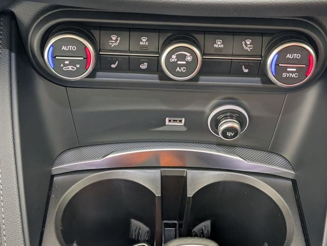 2023 Alfa Romeo Stelvio Veloce