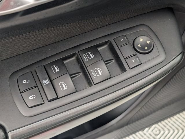 2016 Jeep Cherokee Altitude
