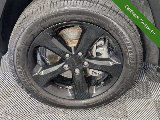 2023 Jeep Grand Cherokee L Limited 4x2