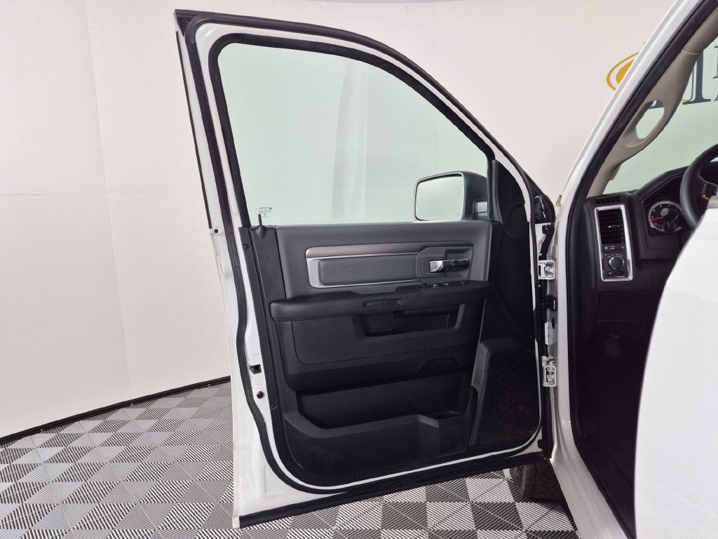 2021 RAM 1500 Classic SLT