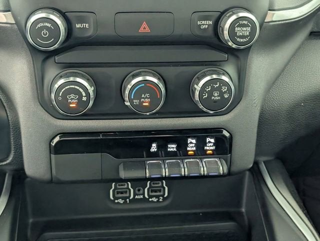 2021 RAM 1500 Big Horn Crew Cab 4x2 5'7" Box