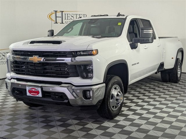 2025 Chevrolet Silverado 3500 HD LT DRW