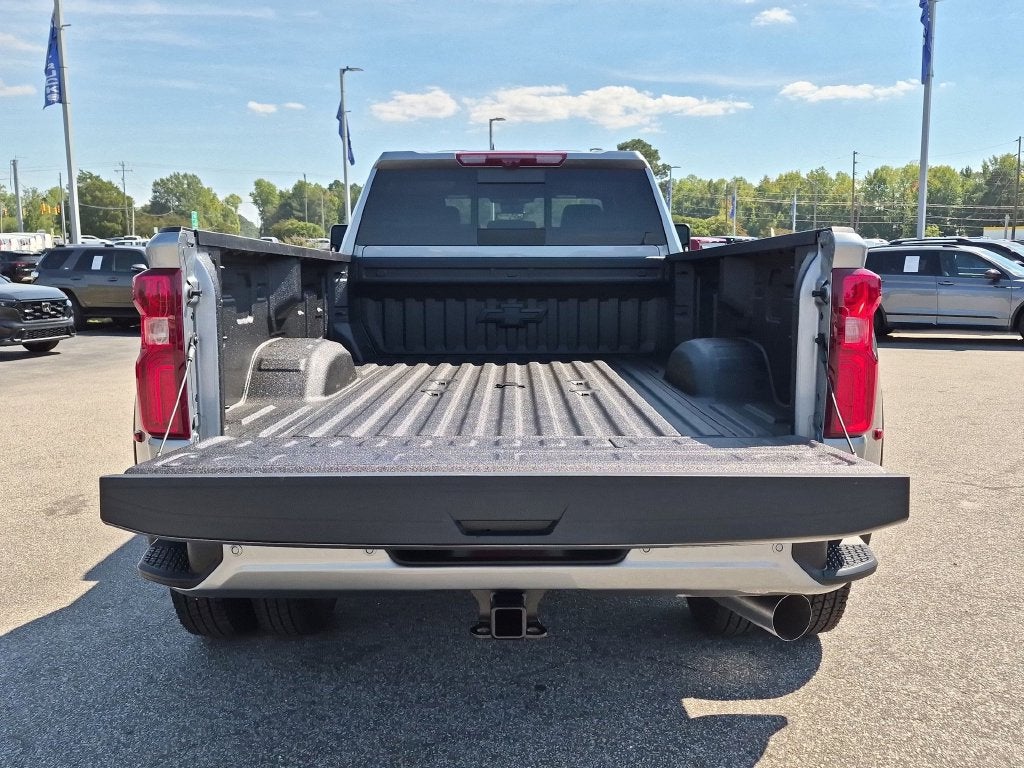 2026 Chevrolet Silverado 3500 HD High Country DRW