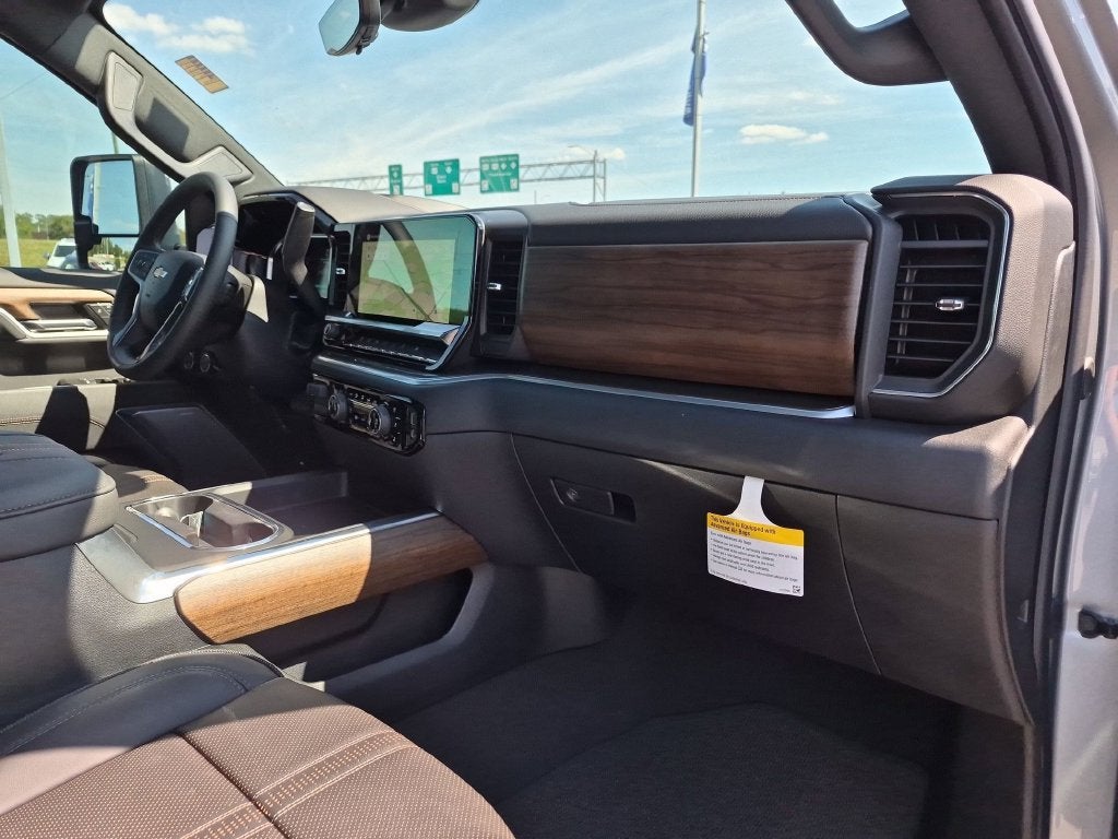 2026 Chevrolet Silverado 3500 HD High Country DRW