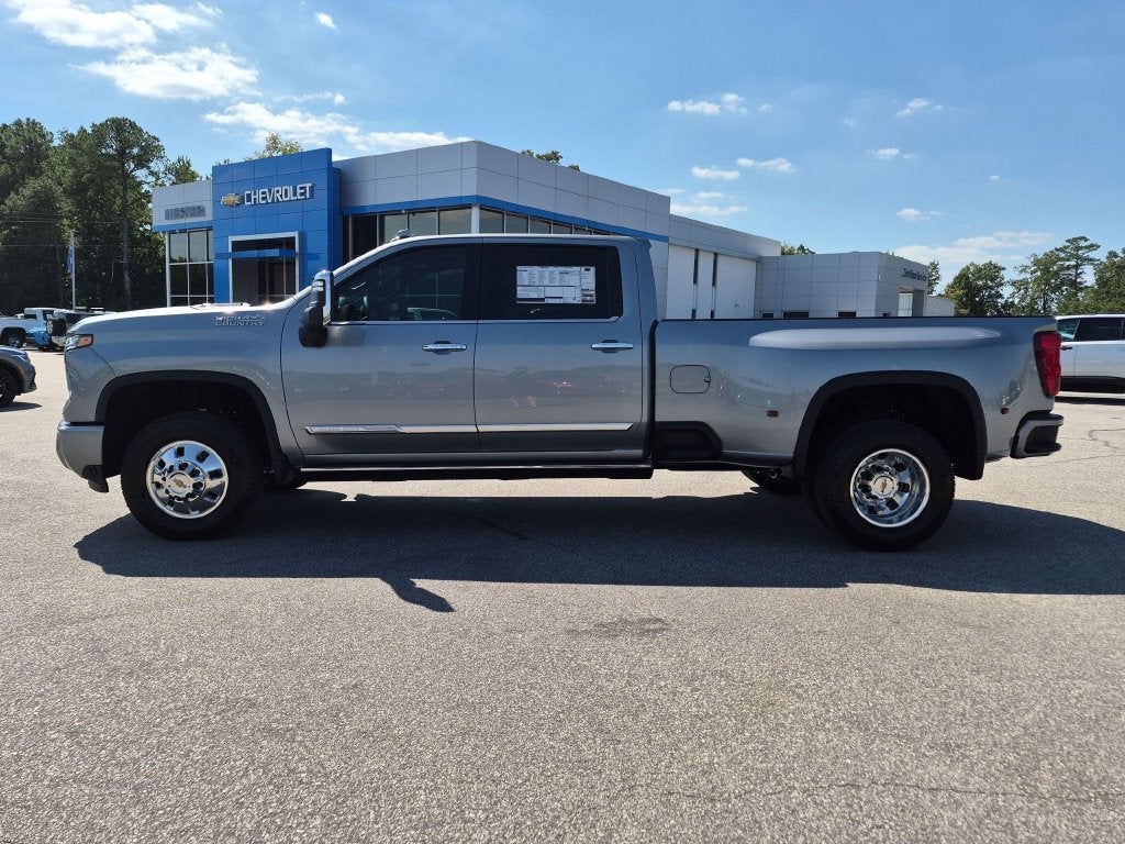 2026 Chevrolet Silverado 3500 HD High Country DRW