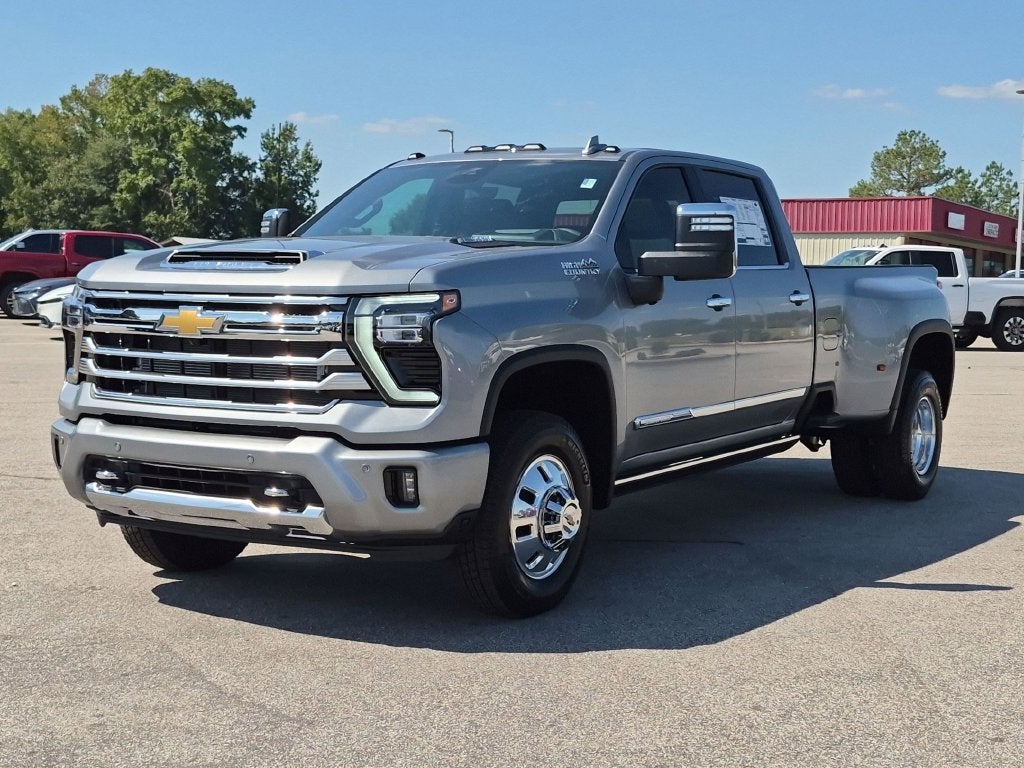 2026 Chevrolet Silverado 3500 HD High Country DRW