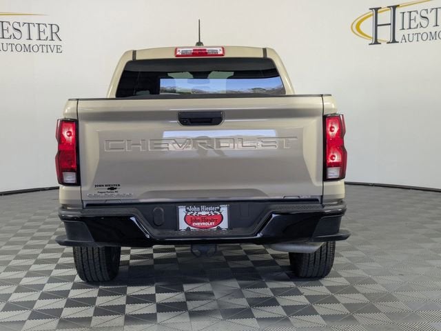 2024 Chevrolet Colorado WT