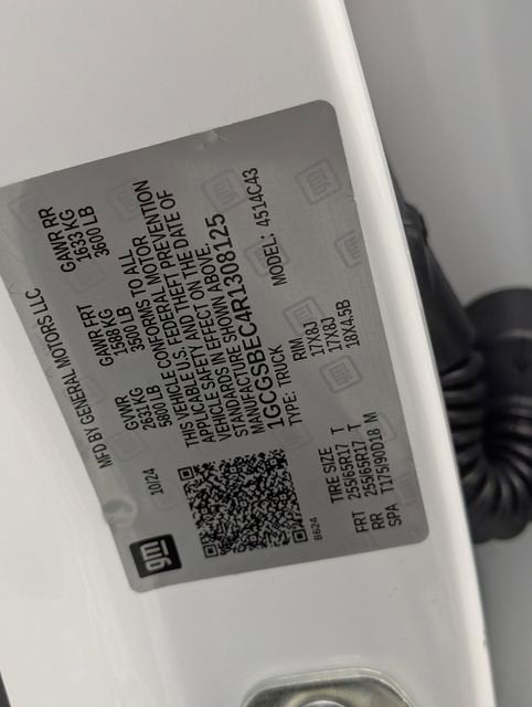 2024 Chevrolet Colorado WT