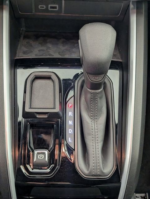 2024 Chevrolet Colorado WT