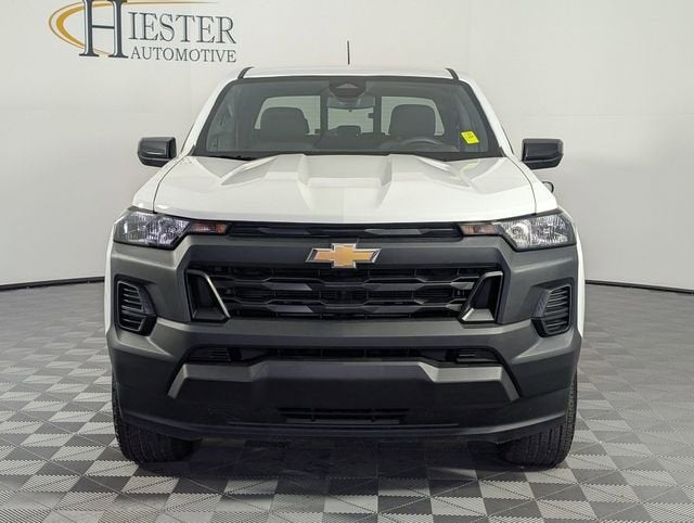 2024 Chevrolet Colorado WT