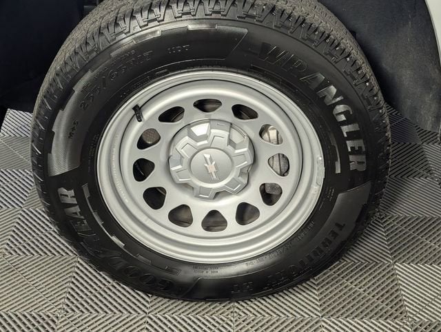 2024 Chevrolet Colorado WT