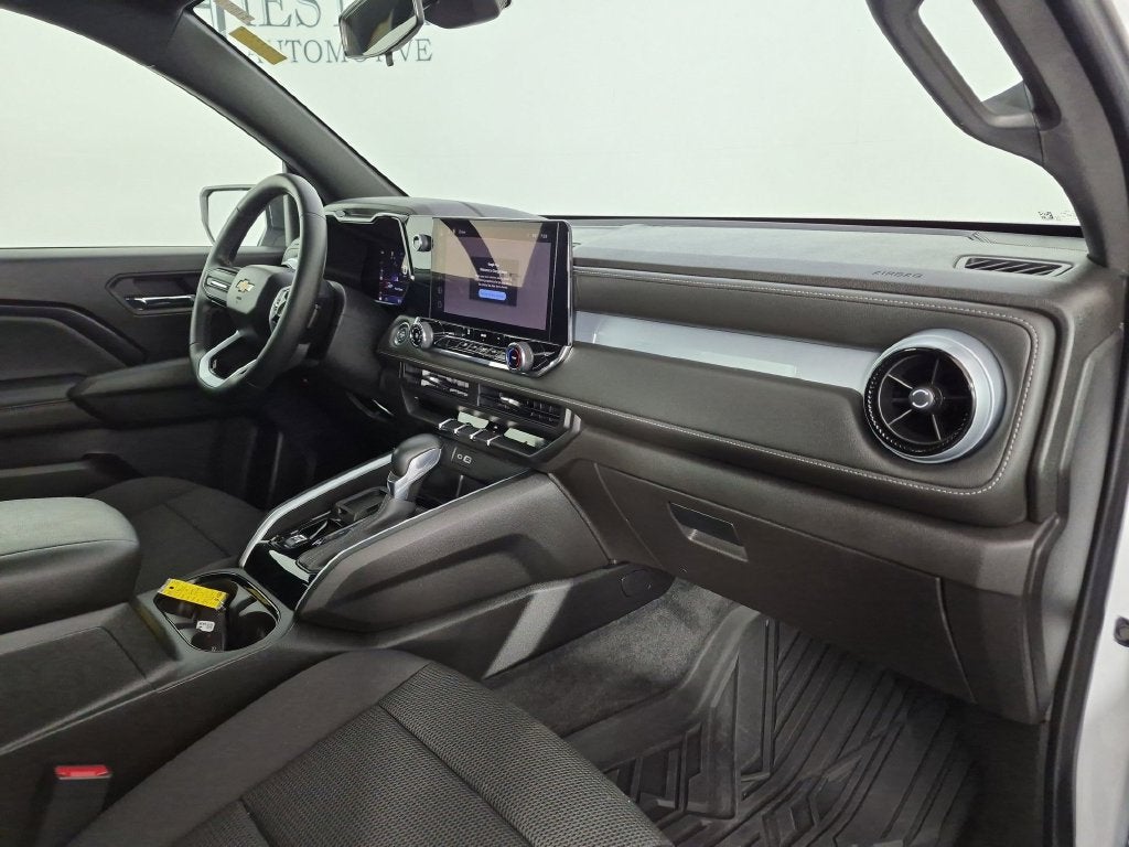 2023 Chevrolet Colorado LT - Photo 38