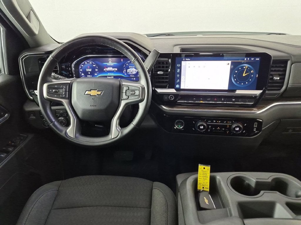 2023 Chevrolet Silverado 1500 LT - Photo 31